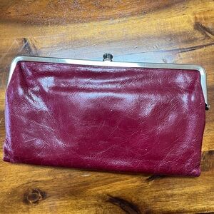 Hobo Lauren Clutch Wallet